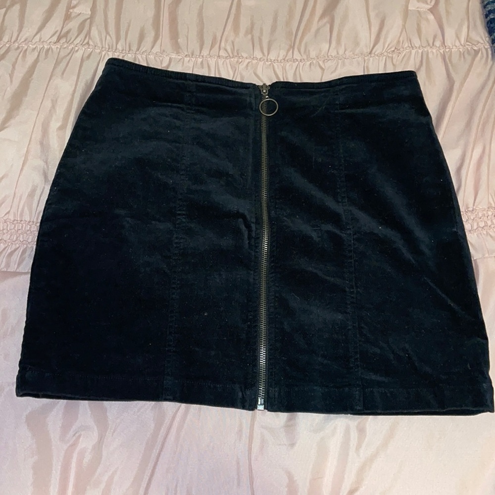 Women’s black skirt